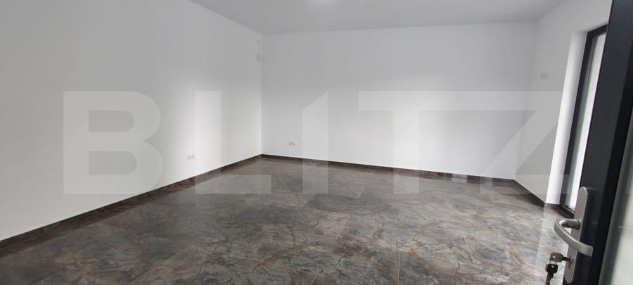 Spațiu comercial, de 480 mp, în Central