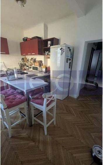 Apartament cu 3 camere decomandat, mobilat în Dorobanți