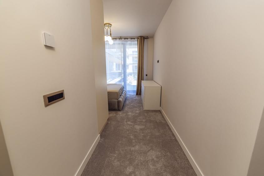 Apartament cu 2 camere semidecomandat, mobilat în Voluntari