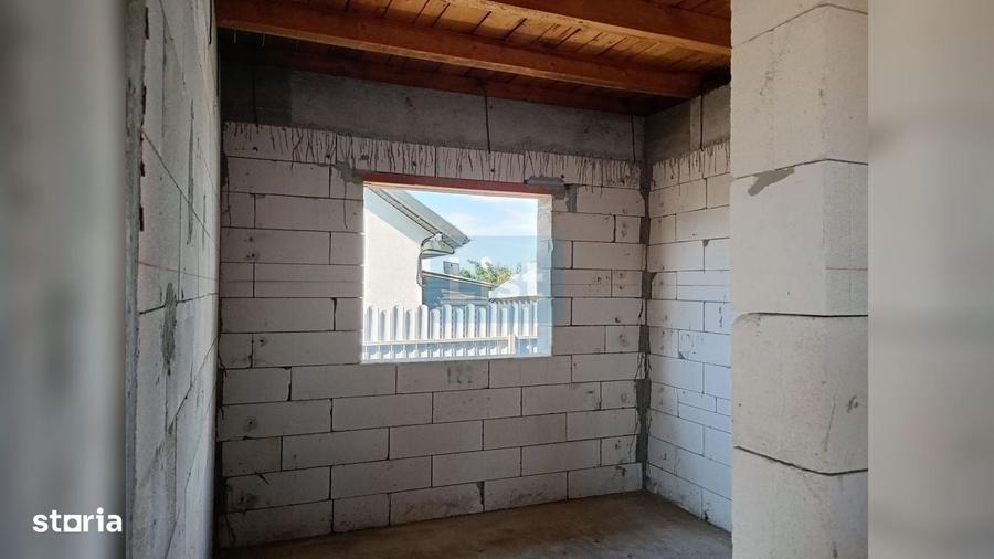Casă cu 3 camere în Vasile Alecsandri