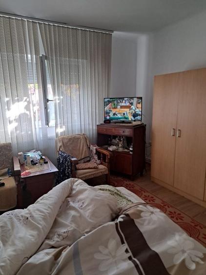 Casă cu 2 camere în Dacia