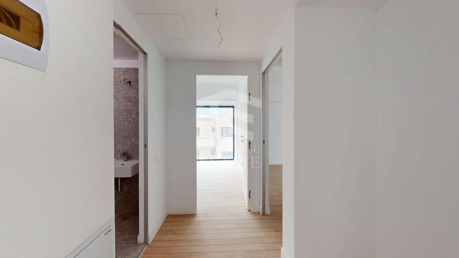 Apartament cu 3 camere decomandat în 13 Septembrie