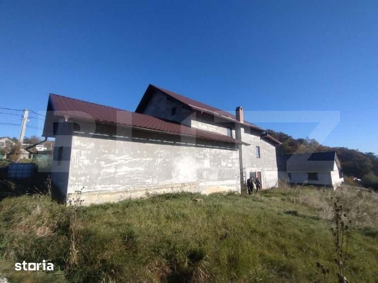Casă cu 5 camere cu Teren 1500 Mp în Budacu de Jos