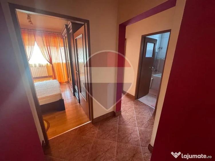 Apartament cu 3 camere decomandat în Nord