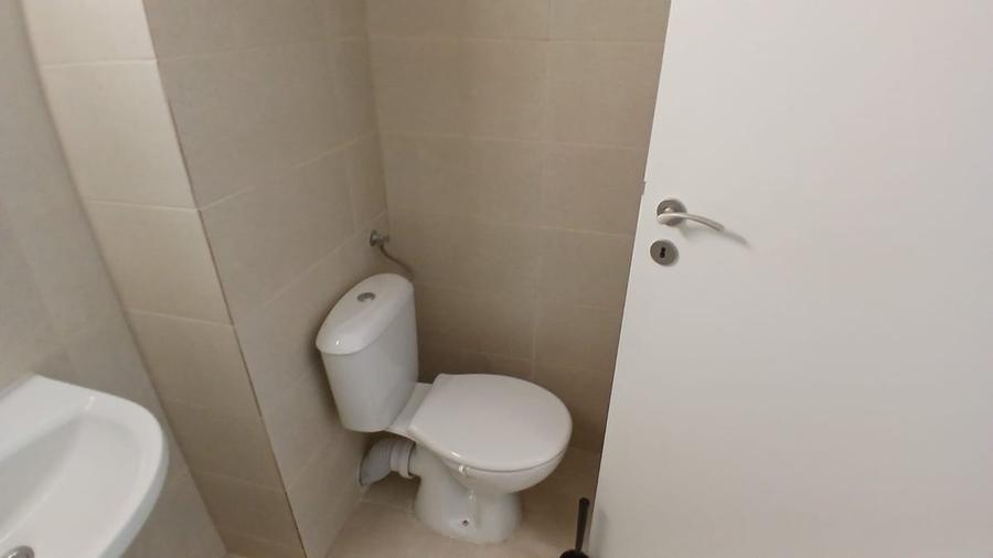 Garsonieră decomandată în Regie