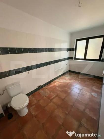 Casă cu 4 camere cu Teren 462 Mp în Ștefănești