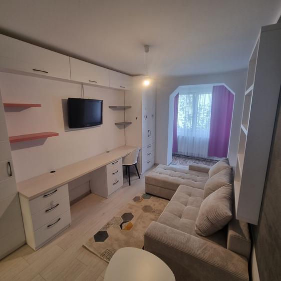 Apartament cu 2 camere decomandat în Șcheia — fotografia 1
