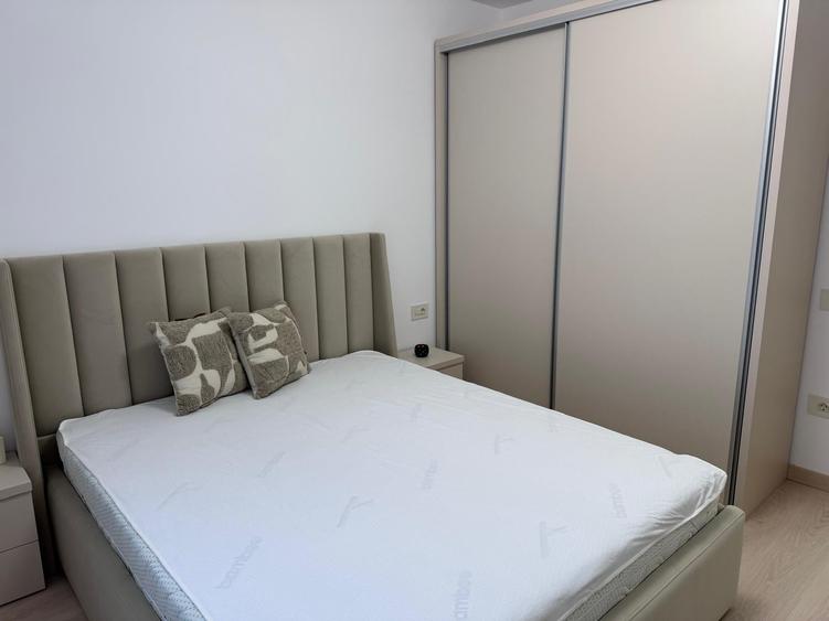 Apartament cu 2 camere semidecomandat în Tomis III