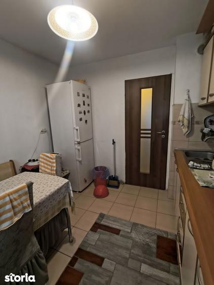 Apartament cu 3 camere, mobilat în ICIL