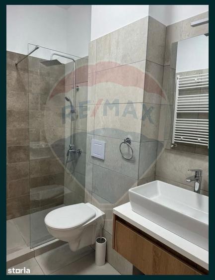 Garsonieră decomandată în Nord