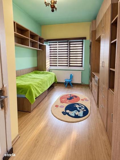 Apartament cu 3 camere în 7 Noiembrie