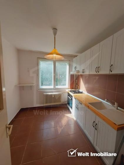 Apartament cu 3 camere semidecomandat în Gheorgheni