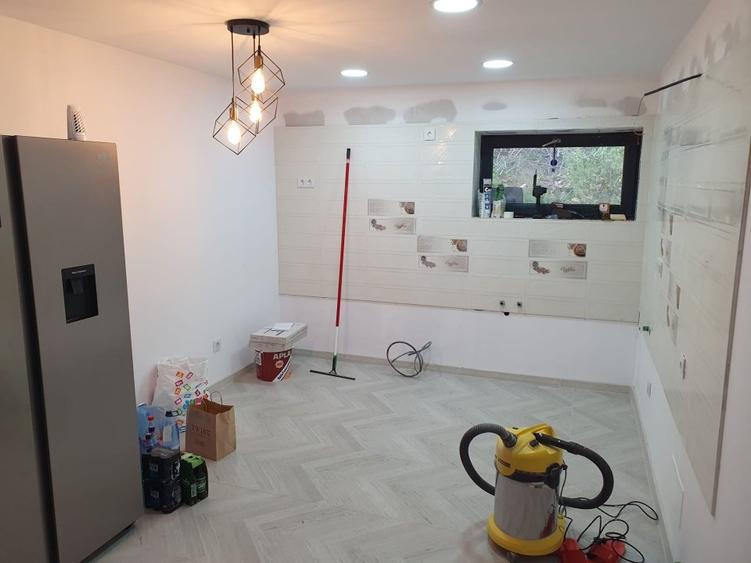 Casă individuală cu 4 camere cu Teren 2546 Mp în Micești