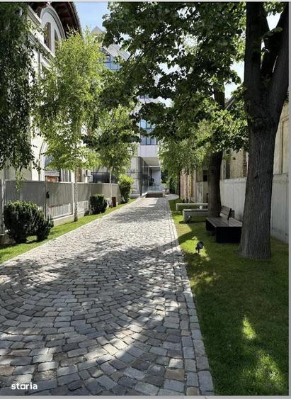 Apartament cu 3 camere în Ultracentral