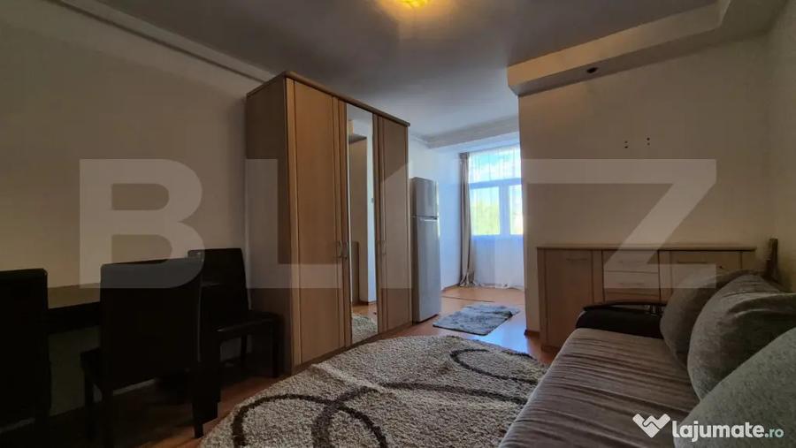 Garsonieră semidecomandată, mobilată în Soarelui