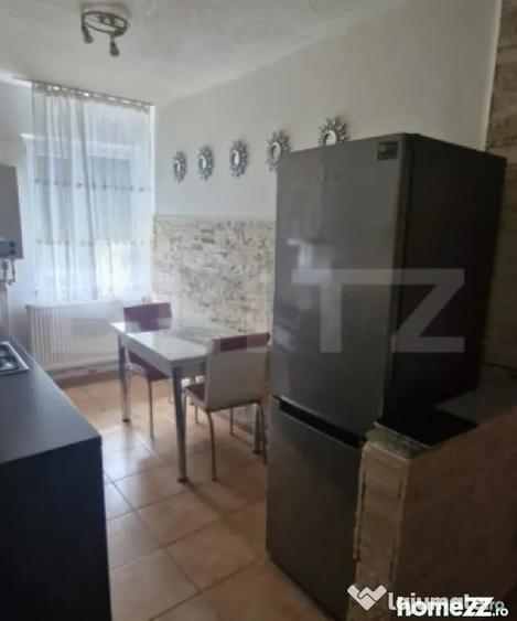 Apartament cu 2 camere decomandat în Doicești