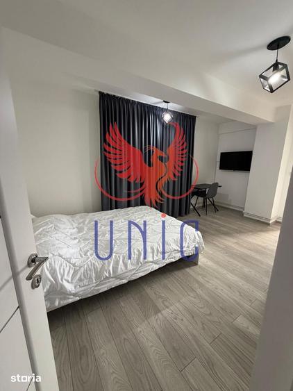 Garsonieră decomandată în 1 Mai