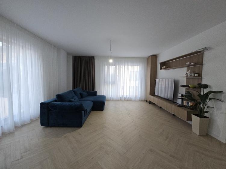 Apartament cu 3 camere în Aviației