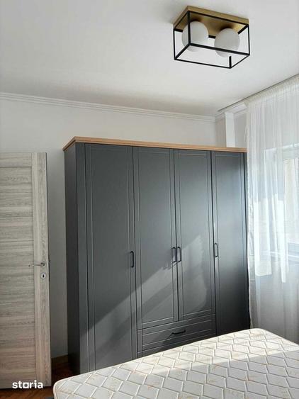 Apartament cu 2 camere, mobilat în Est
