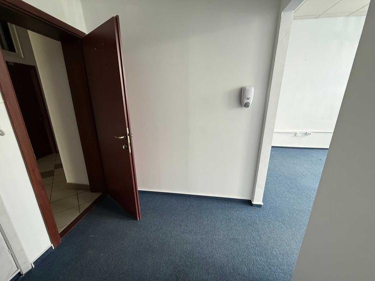 Spațiu comercial, de 40 mp, în Central