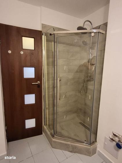 Apartament 4 camere Militari Gorjului etaj 3/8 - 2