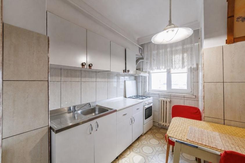 Apartament cu 3 camere decomandat în Exercițiu