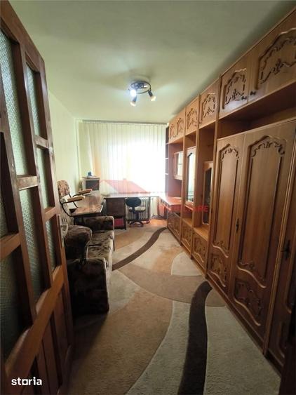 Apartament cu 4 camere în Central