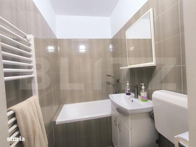 Apartament cu 2 camere semidecomandat în Florilor