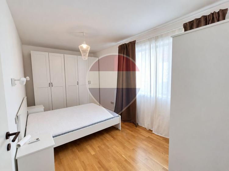 Apartament cu 2 camere decomandat, mobilat în Dacia