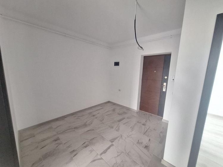 Apartament cu 2 camere decomandat în Sânpetru