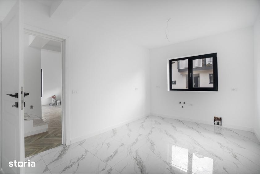 Casă cu 4 camere cu Teren 300 Mp în Tărlungeni
