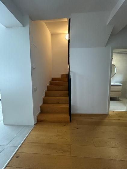 Duplex cu 5 camere cu Canalizare în Exterior Nord