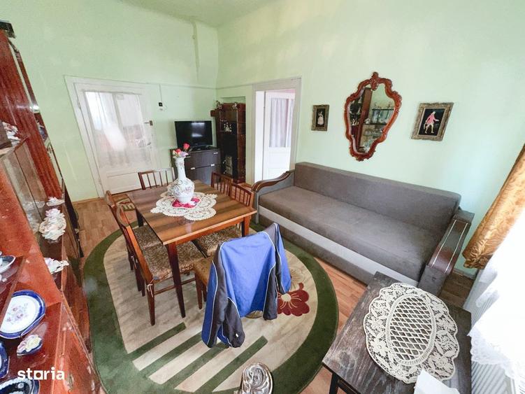 Casă cu 3 camere în Târnăveni