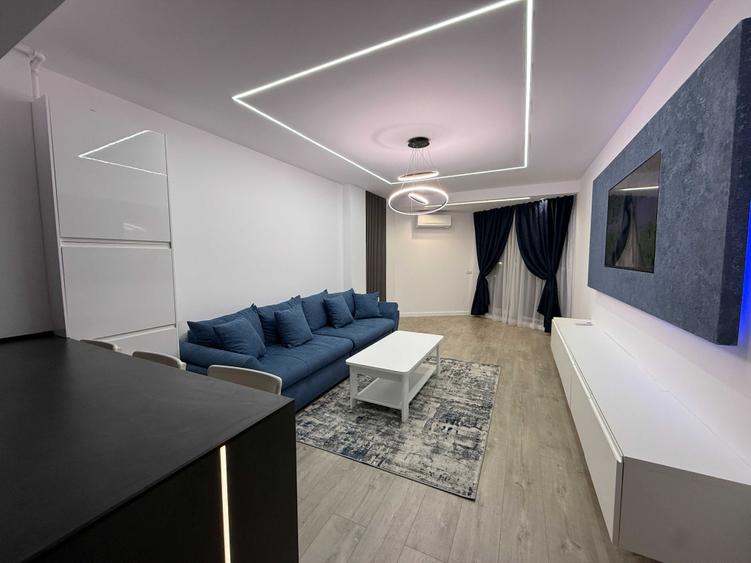 Apartament cu 2 camere decomandat în Central