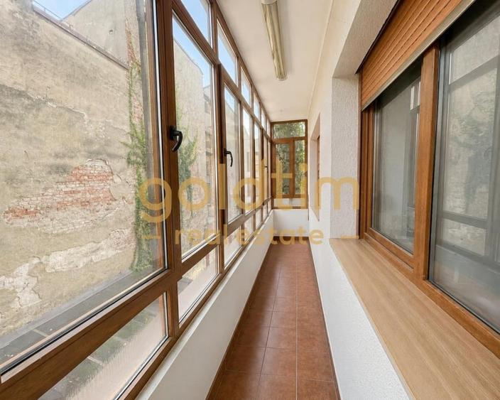 Apartament cu 2 camere decomandat, mobilat în Calea Victoriei