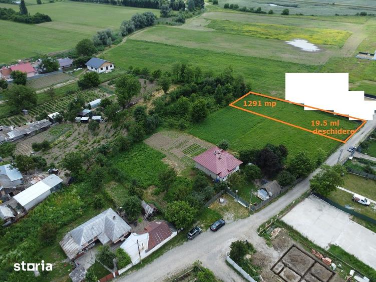 Teren de 1291 mp, în Letea