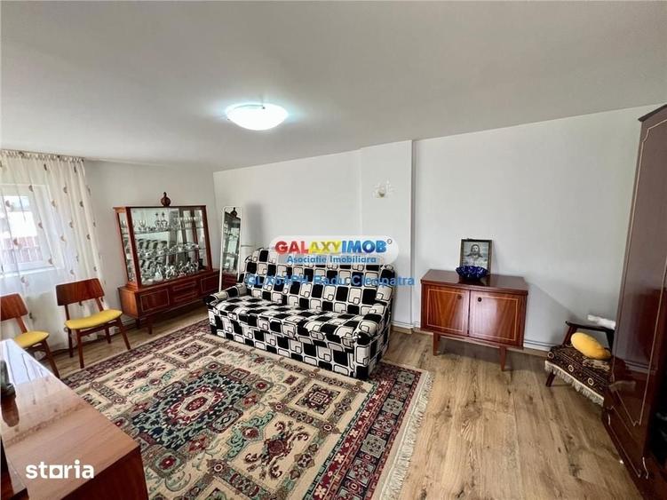 Apartament cu 2 camere decomandat în Democrației