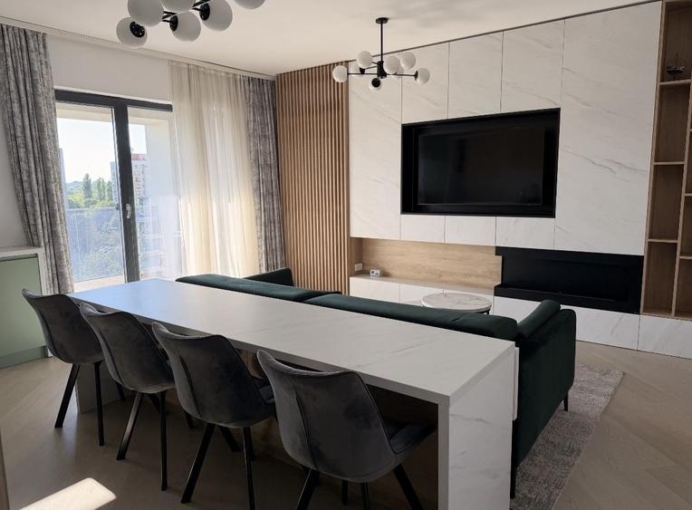 Apartament cu 3 camere decomandat, mobilat în Mihai Bravu