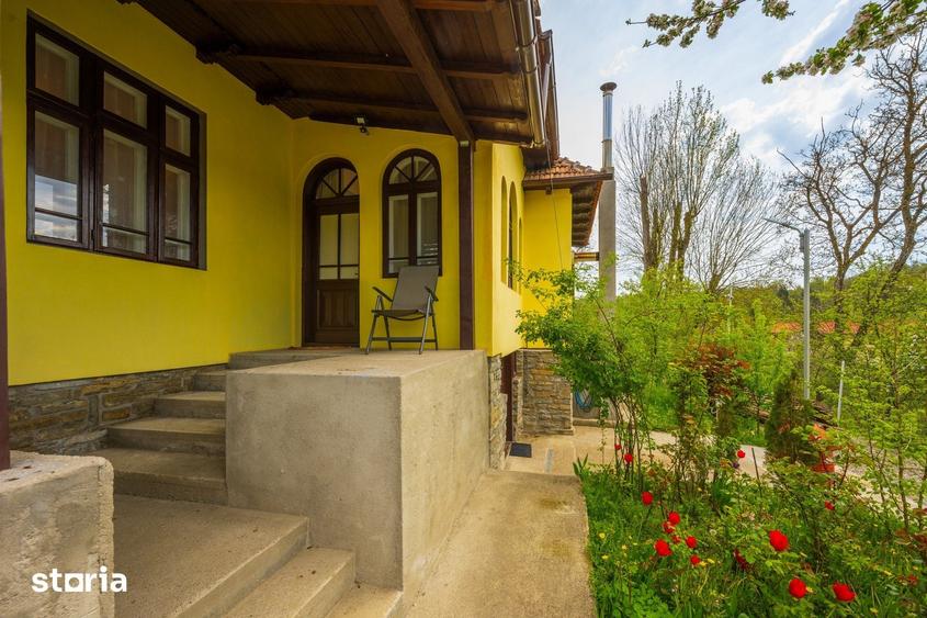 Casă cu 3 camere cu Teren 945 Mp în Provița de Sus