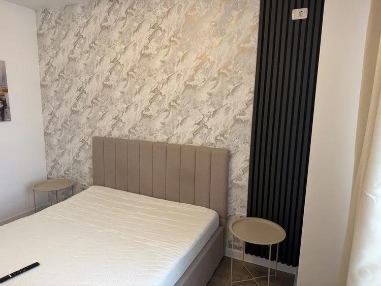 Central Adress 2 camere cu balcon - 6