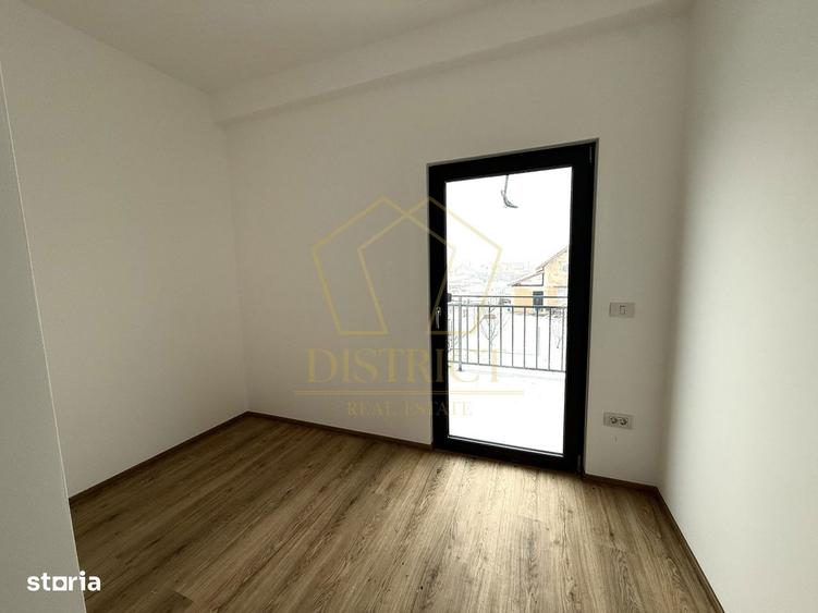 Casă cu 4 camere cu Teren 330 Mp în Săcălaz