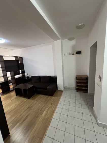 Garsonieră decomandată în Ciritei