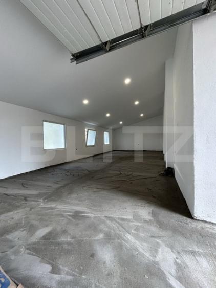 Casă cu 5 camere cu Canalizare în Calea Moldovei