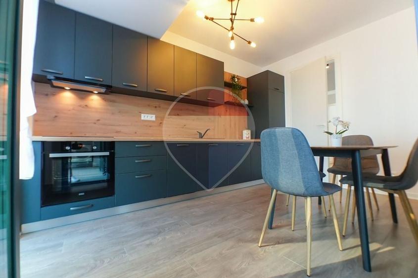 Apartament cu 3 camere decomandat, mobilat în Pipera