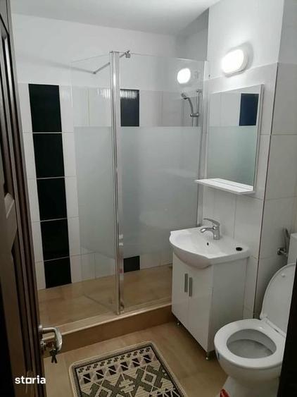 Apartament cu 2 camere decomandat în Far