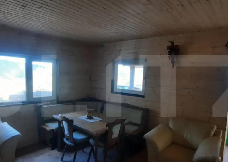 Casă cu 3 camere cu Teren 1000 Mp în Șugag