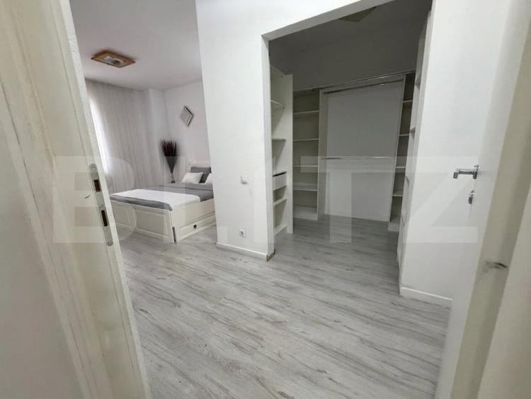 Apartament cu 2 camere decomandat, mobilat în Pietroasa