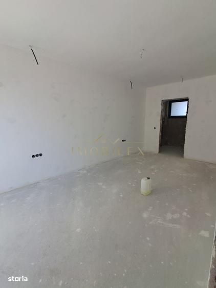 Casă cu 4 camere în Chinteni