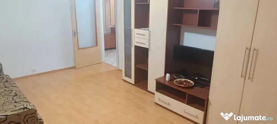 Apartament cu 2 camere decomandat în Militari