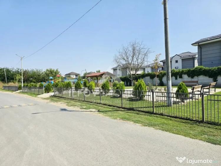 Casă cu 4 camere cu Teren 360 Mp în Tunari